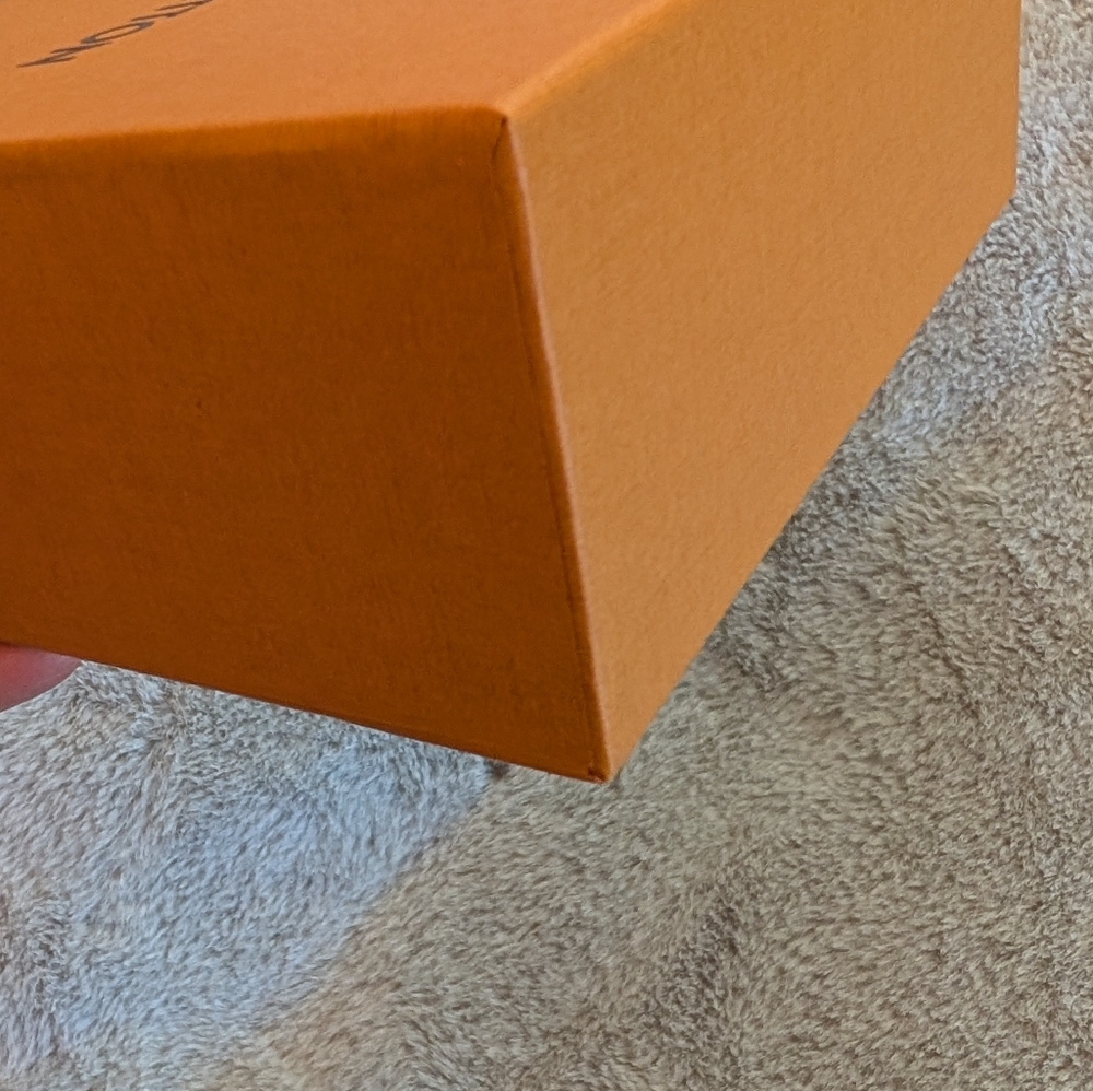 Box LV - Picture 7 of 11